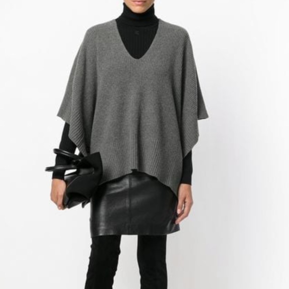 Polo Ralph Lauren v-neck cape jumper sweater M